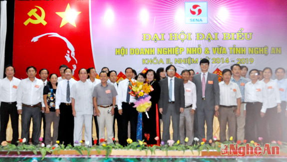 Ra mắt BCH mới Hội DNN&V tỉnh khoá II (nhiệm kỳ 2014 – 2019).